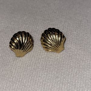 Vintage Shell Earrings